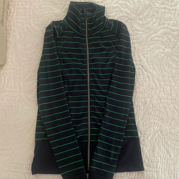 Lululemon Athletica Define Zip Up Jacket - Picture 2 of 2